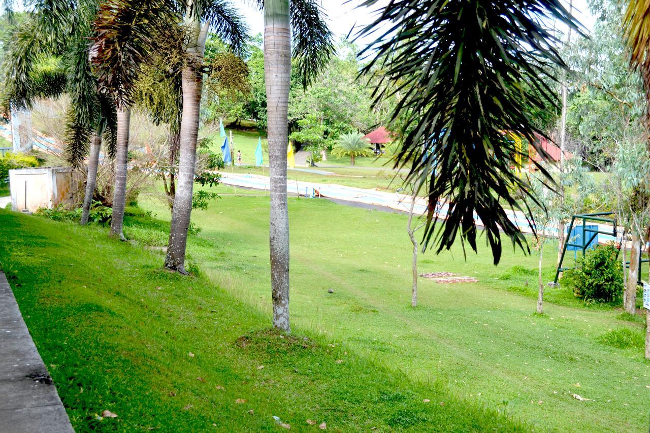 Caliraya Resort Club Lumban Exterior photo